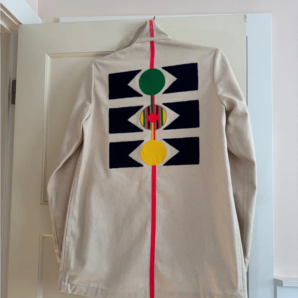 Elegant Cream Utility Jacket for Women - Picture 2 of 5